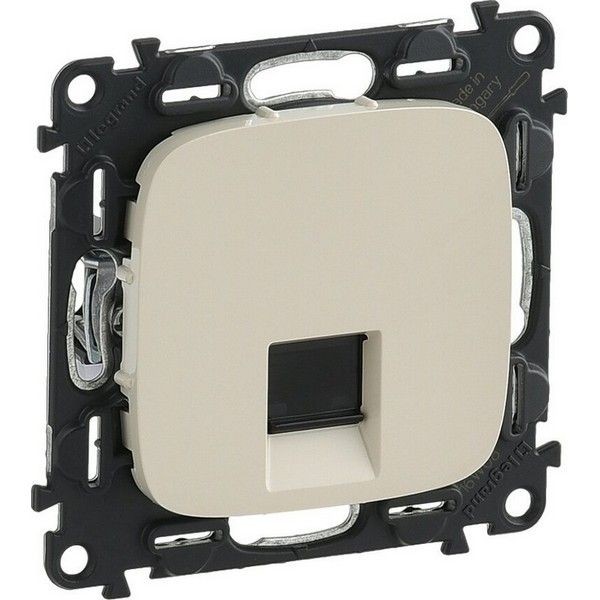 Розетка компьютерная встраиваемая Valena ALLURE RJ45, UTP cat 5e, цвет слоновая кость