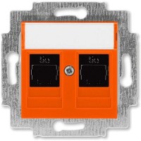 Розетка компьютерная встраиваемая ABB Levit RJ45, cat 5е, цвет оранжевый/дымчатый черный