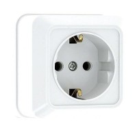 Розетка EKF с заземлением ENR16-028-10C