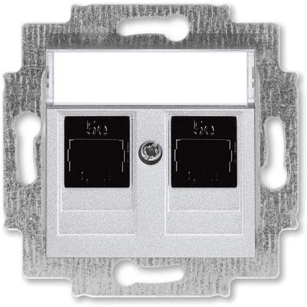 Розетка компьютерная встраиваемая ABB Levit RJ45, cat 5е, цвет серебро/дымчатый черный